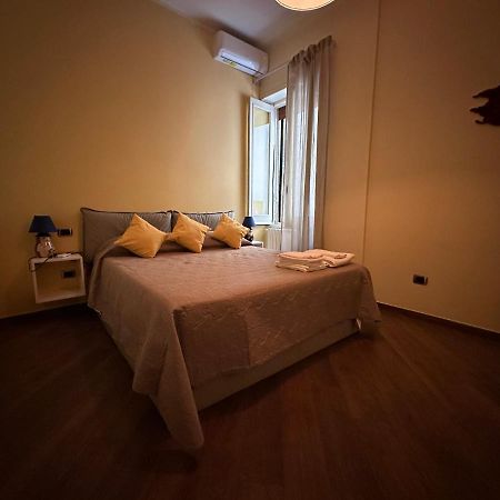 Apartament Casa Bavosa Via Fieravecchia, 26 Salerno Zewnętrze zdjęcie